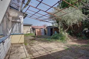 Rear External- click for photo gallery